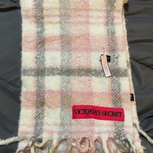 Victoria secret scarf